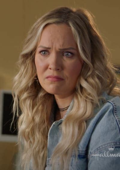 Watch Chesapeake Shores Online: Season 6 Episode 9.